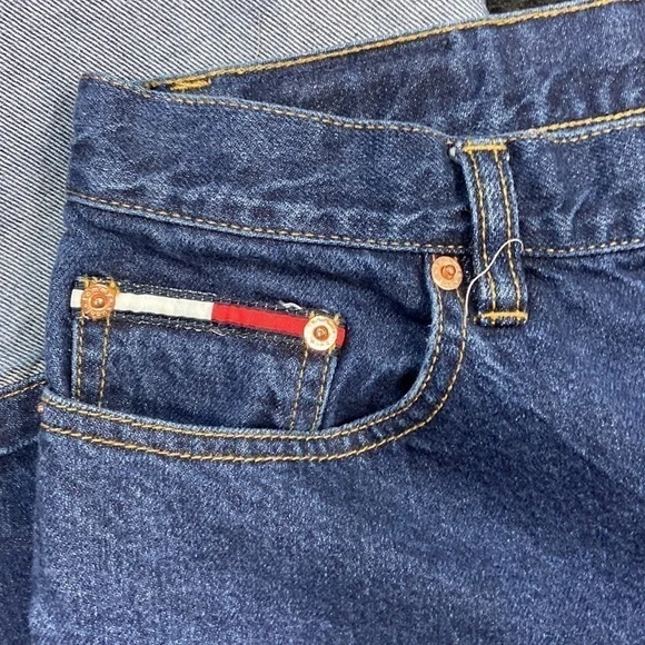 Vintage Tommy Girl Dark Wash Cropped Jeans - Picture 5 of 9